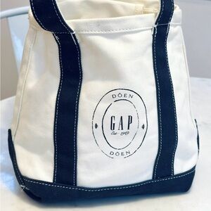 Doen Canvas Tote in Cream and Navy mini size